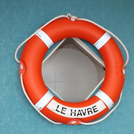 La Mer En Ville * לה האברה